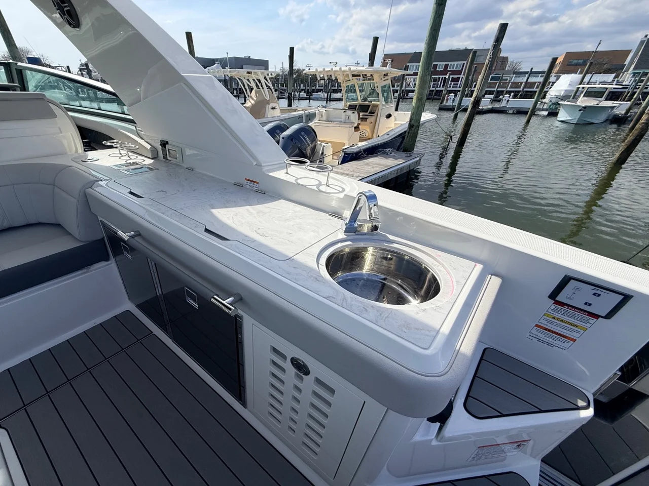 2026 Sea Ray SLX 400 Outboard 40.0 feet, Clearwater, Florida #9