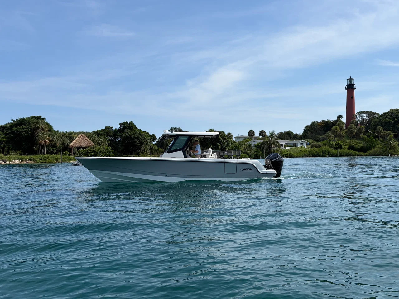 2026 Boston Whaler 330 Outrage 33.0 feet, Jupiter, Florida #1