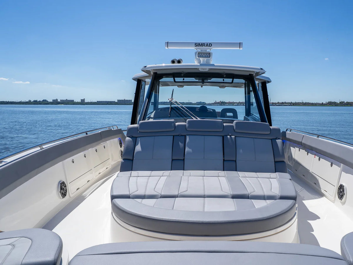 2027 Boston Whaler 420 Outrage 42.0 feet, Clearwater, Florida #44