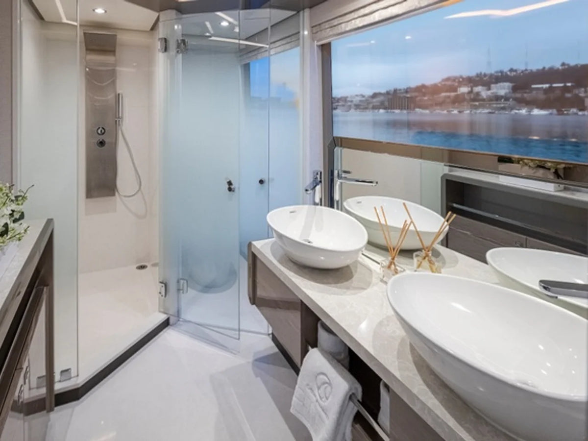 2027 Ocean Alexander 27R 93.0 feet, Pompano Beach, FL #63