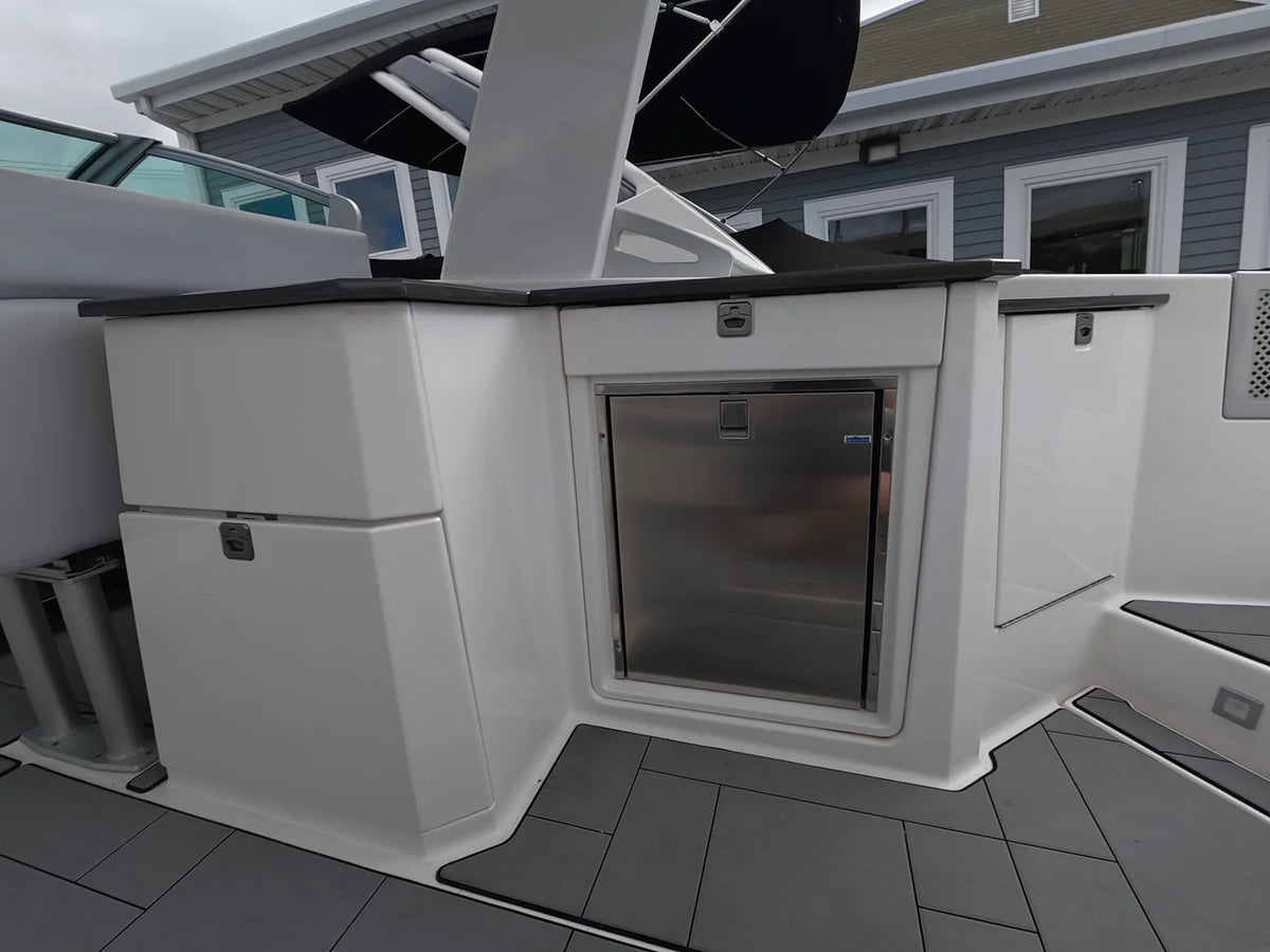 2021 Aviara AV32 Outboard 32.0 feet, Somers Point, New Jersey #12