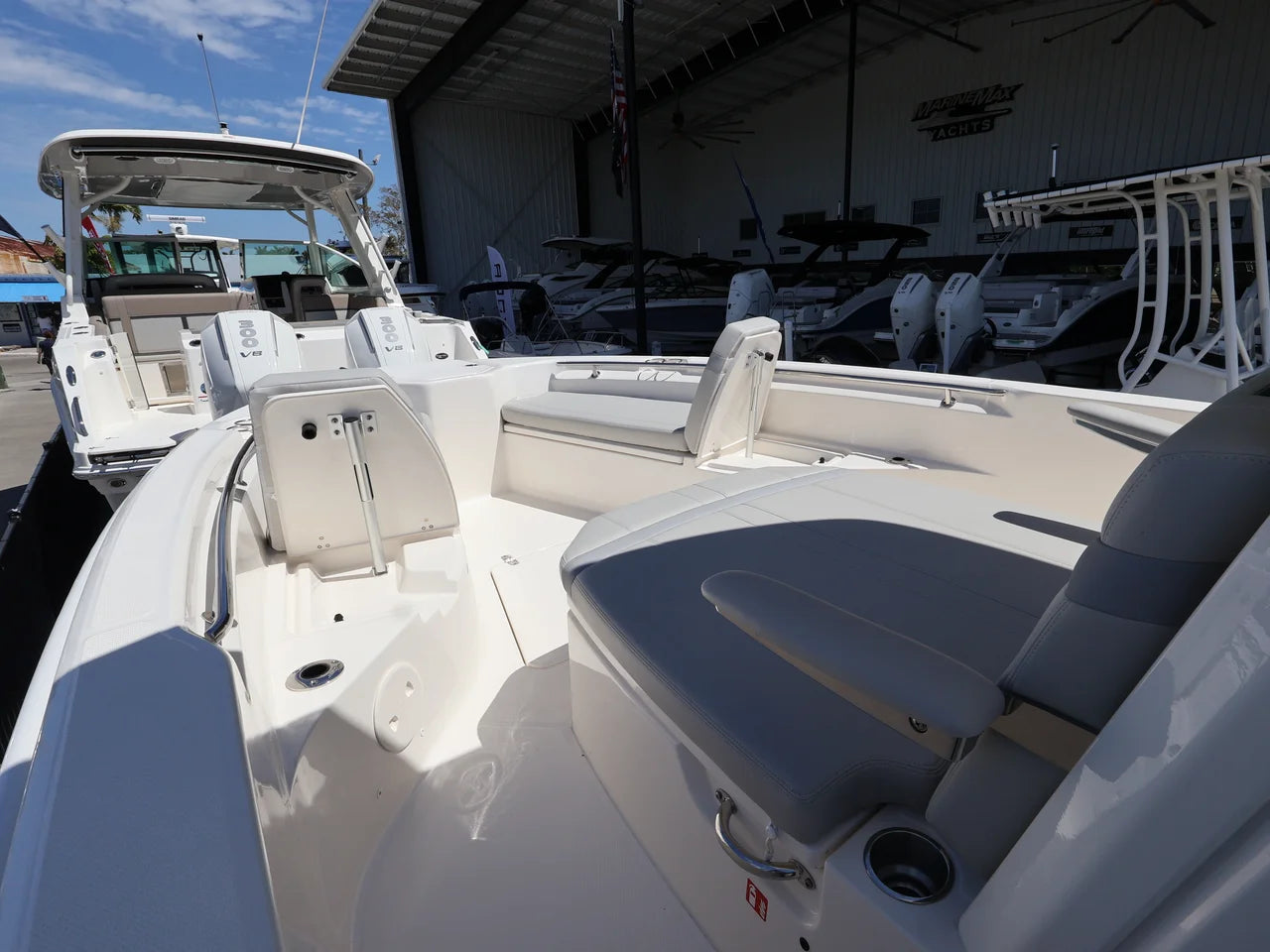 2026 Boston Whaler 280 Dauntless 28.0 feet, Naples, Florida #27