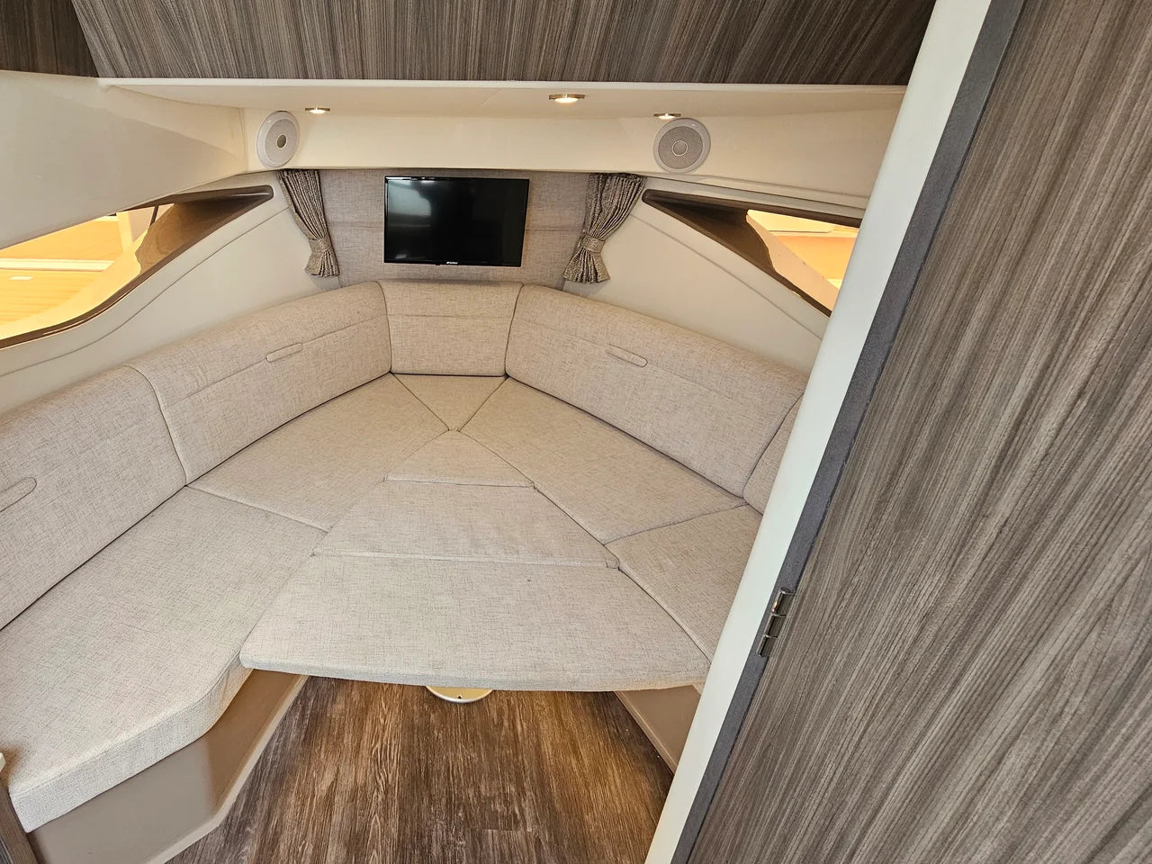 2025 Sea Ray 320 SUNDANCER OB 32.0 feet, Brick Township, New Jersey #21