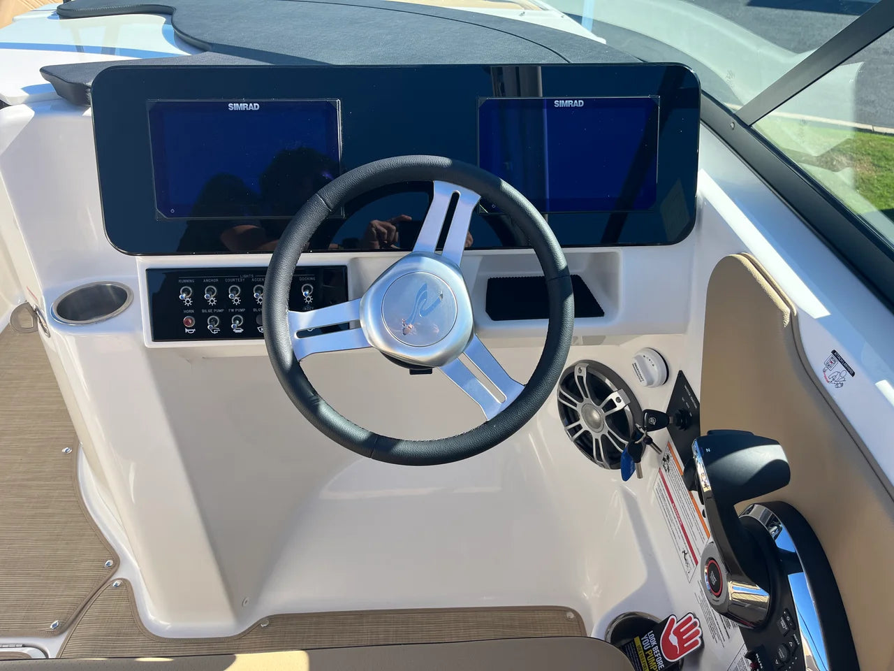 2026 Sea Ray SDX 250 Outboard 25.0 feet, Greenville, SC #14
