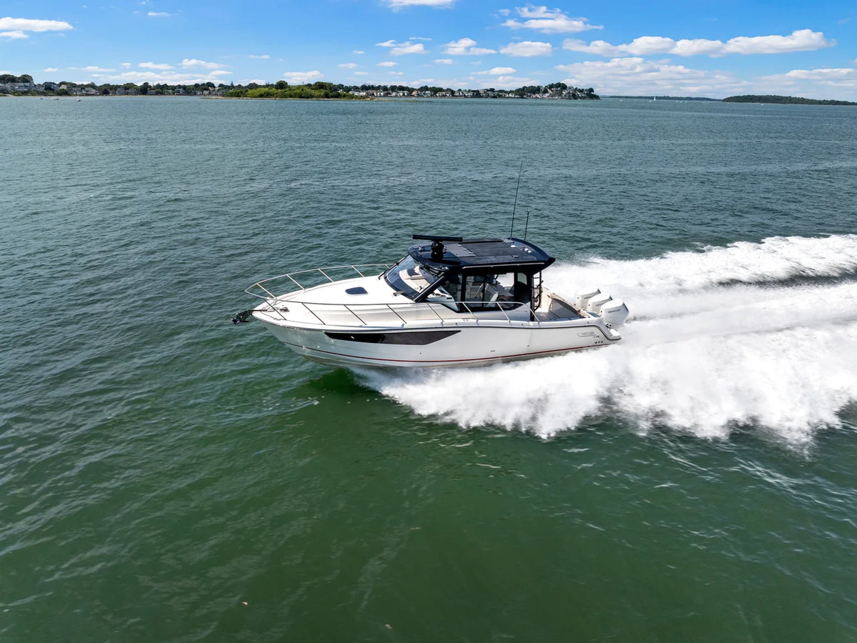 2026 Boston Whaler 365 Conquest 36.0 feet, Quincy, MA #55