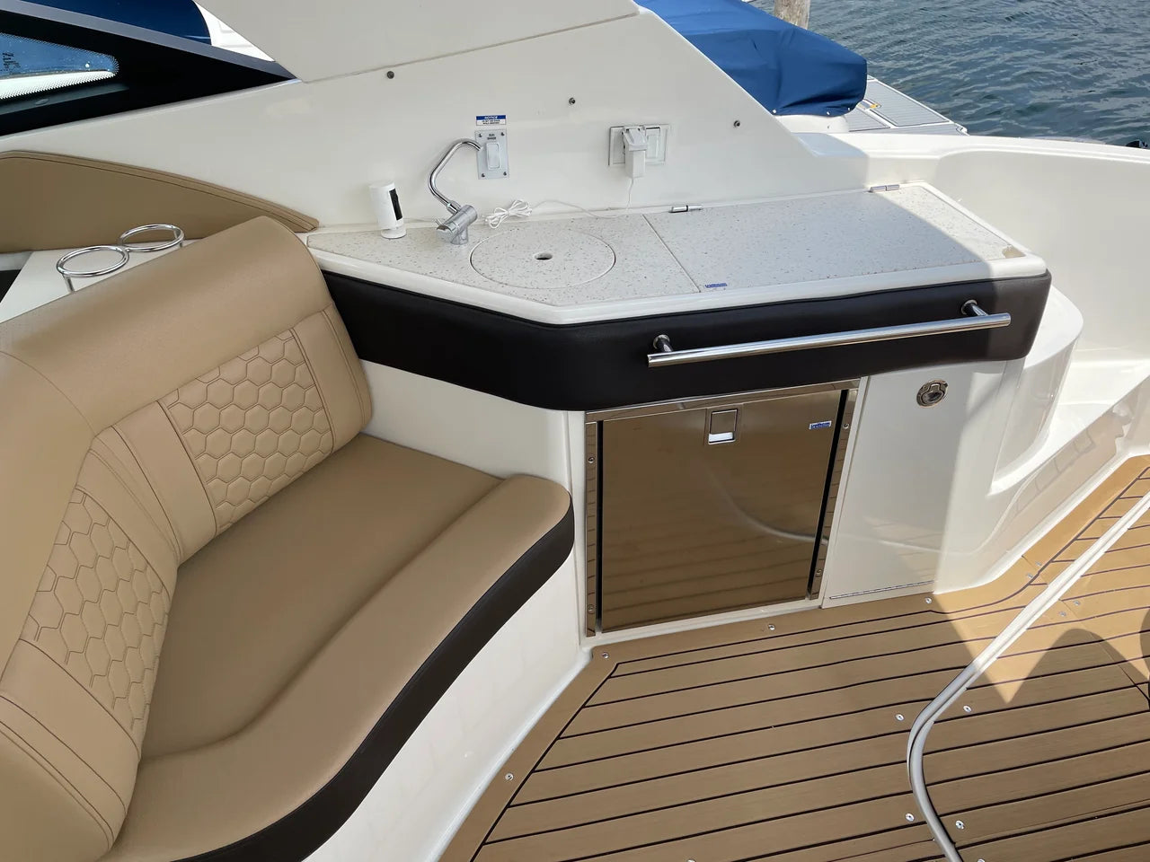 2020 Sea Ray 320 DA 32.0 feet, Excelsior, Minnesota #18