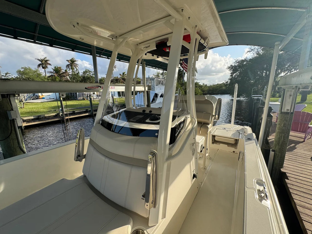 2024 Boston Whaler 250 DAUNTLESS 25.0 feet, Stuart, Florida #21