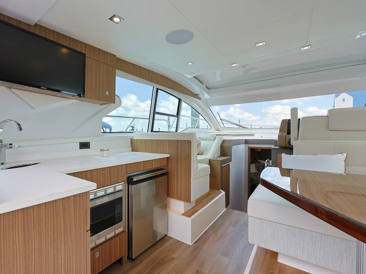 2026 Cruisers Yachts 42 Cantius 42.0 feet, Seabrook, TX #16