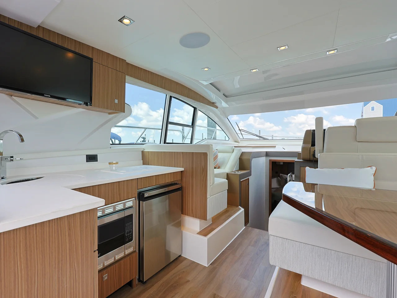 2026 Cruisers Yachts 42 Cantius 42.0 feet, Seabrook, TX #16