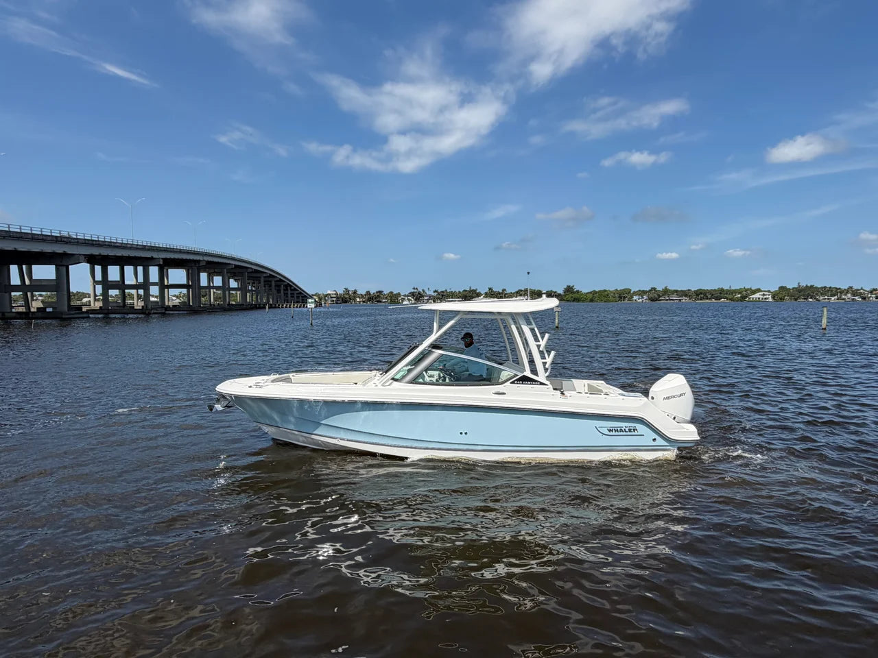 2027 Boston Whaler 240 Vantage 24.0 feet, Stuart, Florida #6
