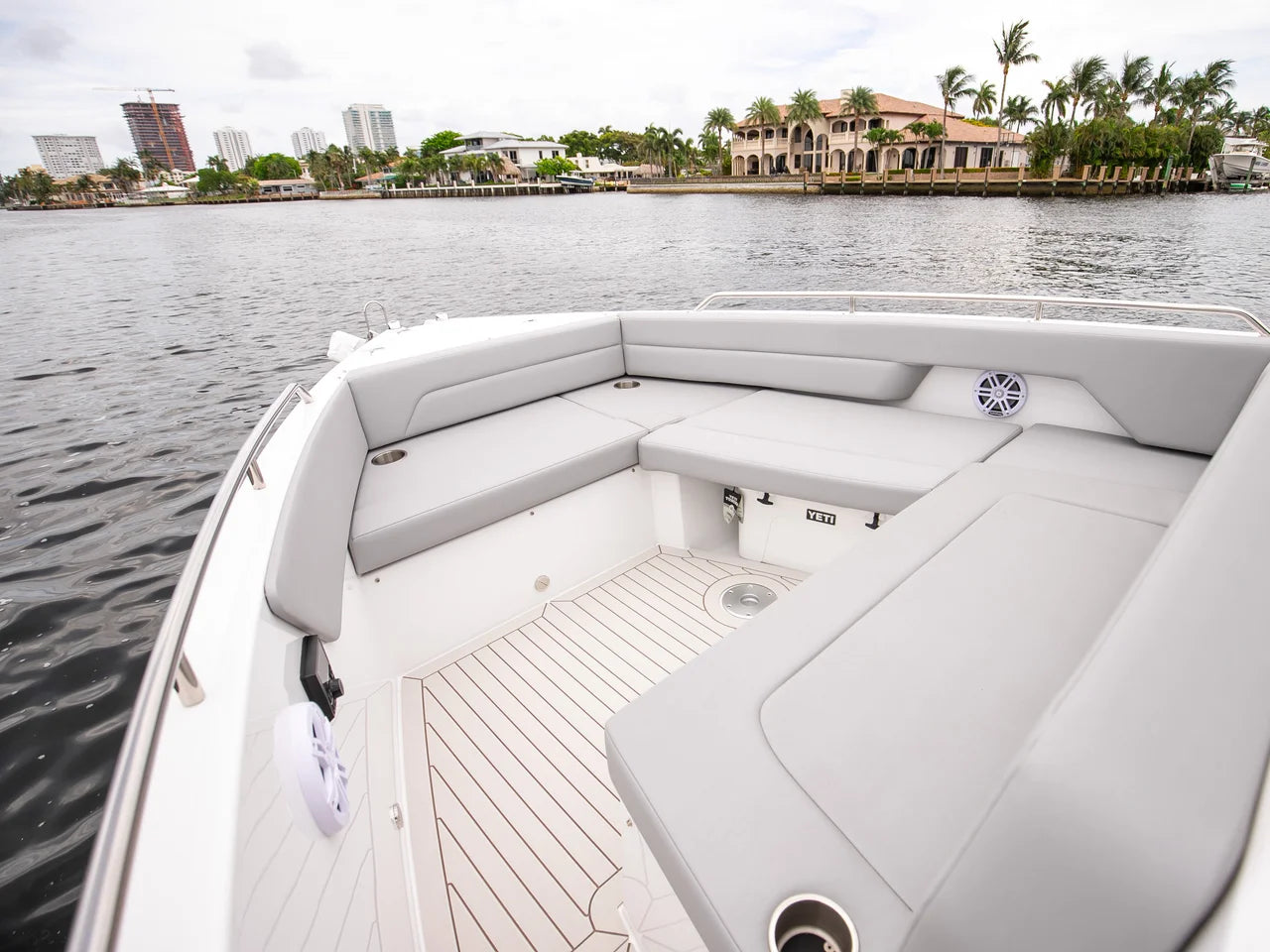2026 Cruisers Yachts 38 VTR 38.0 feet, Pompano Beach, Florida #17