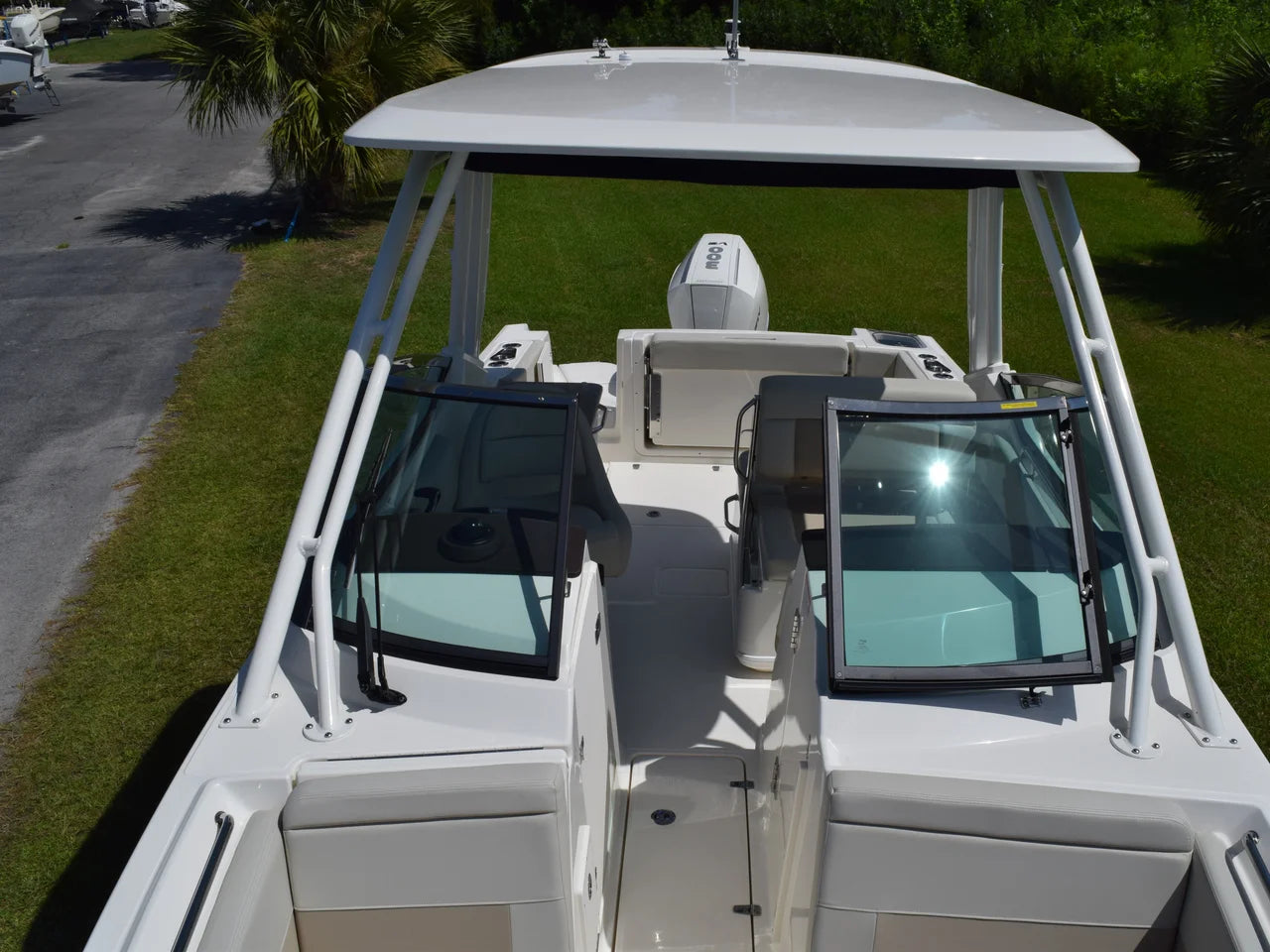 2026 Boston Whaler 240 Vantage 24.0 feet, Thunderbolt, GA #23
