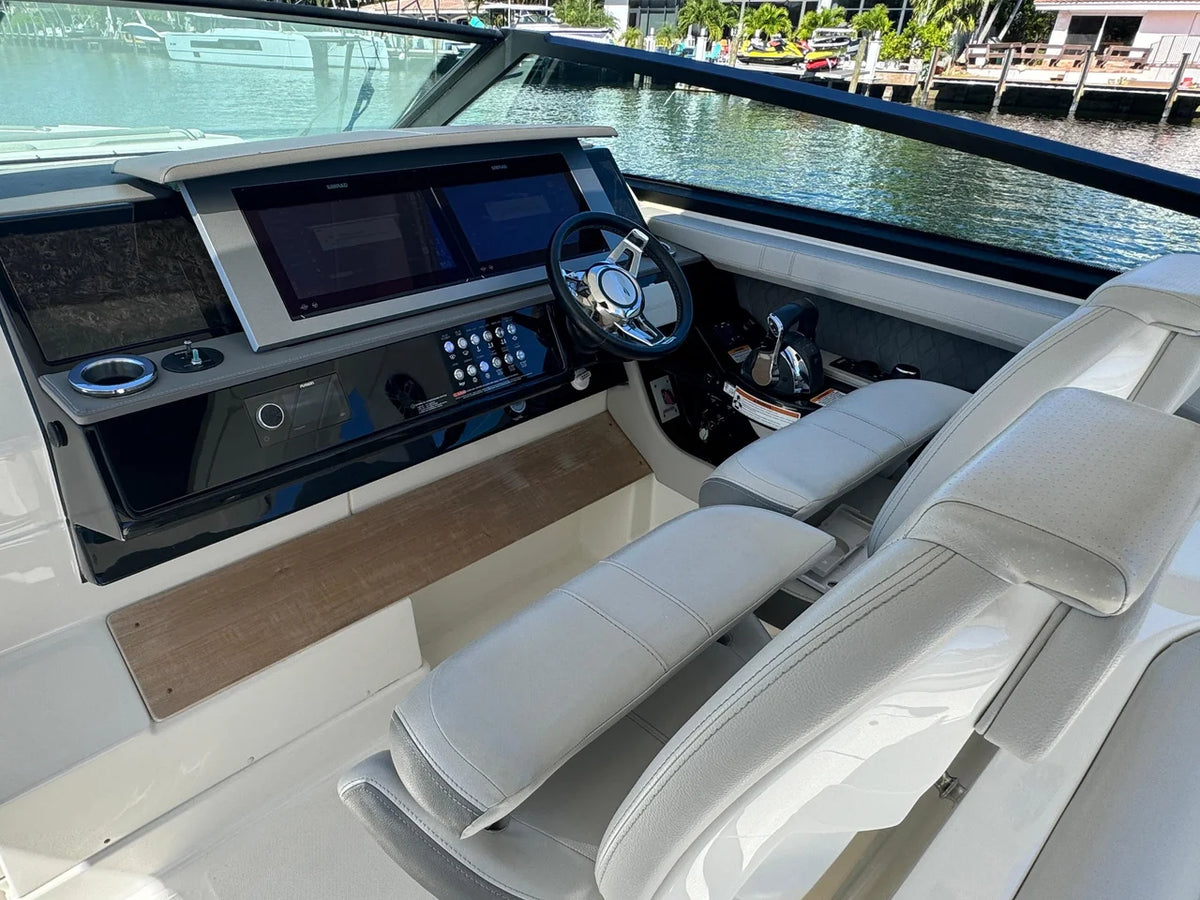 2021 Sea Ray SLX 400 OB 40.0 feet, Fort Lauderdale, FL #9