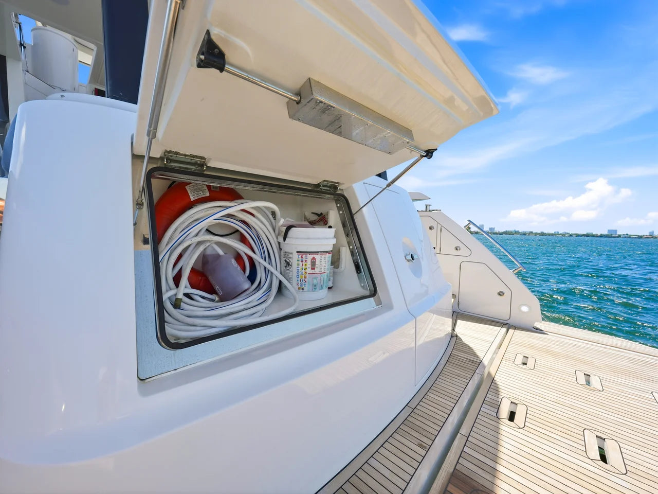 2025 Azimut 68 FLY 68.0 feet, Miami, FL #99