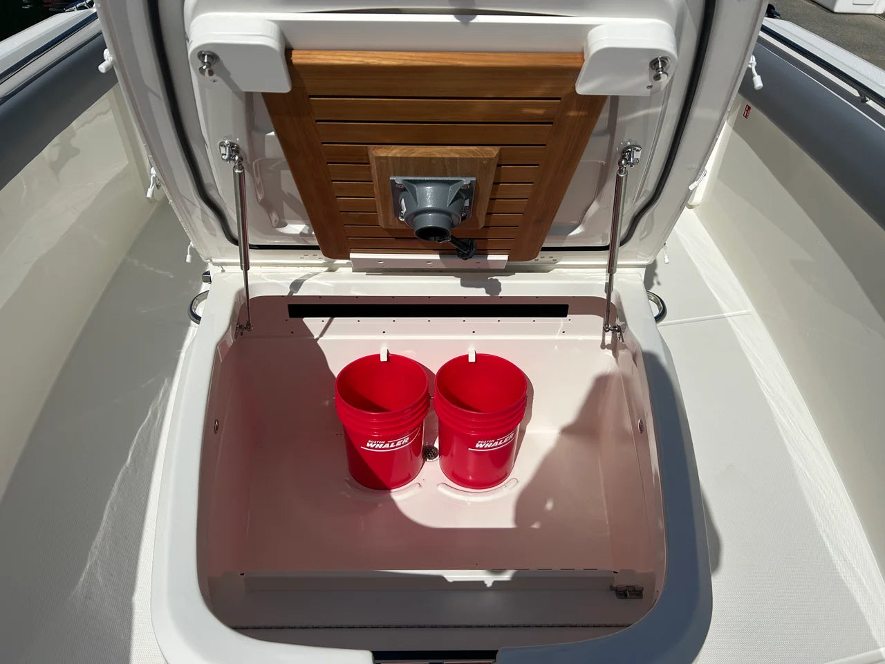 2026 Boston Whaler 330 Outrage 33.0 feet, Pensacola, Florida #38