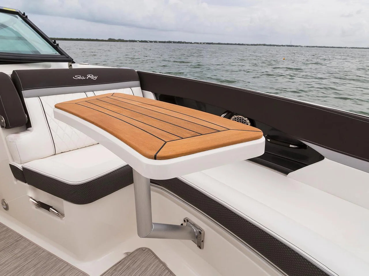 2026 Sea Ray SLX 350 Outboard 35.0 feet, Inuvik, Northwest Territories #12