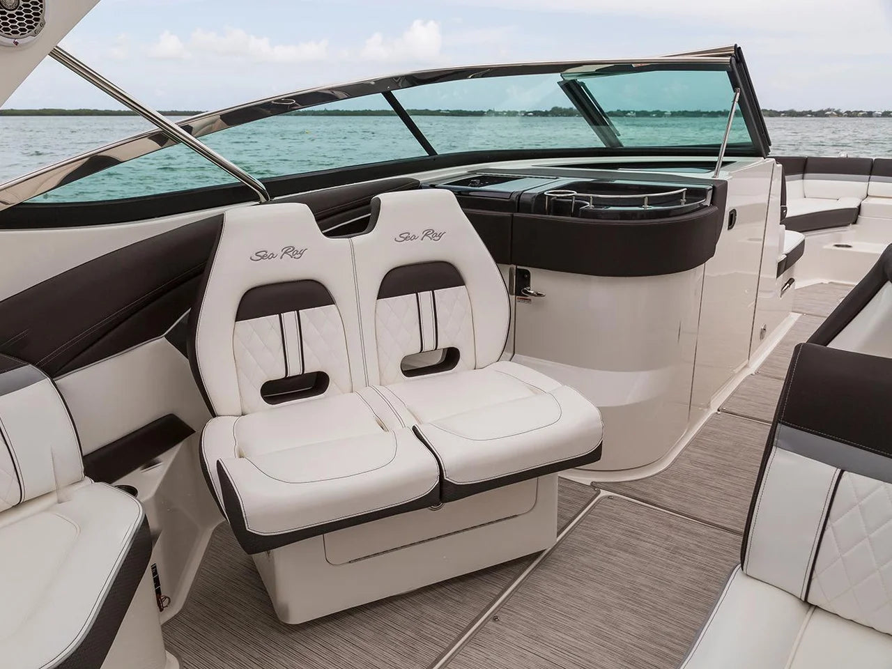 2026 Sea Ray SLX 350 Outboard 35.0 feet, Inuvik, Northwest Territories #11