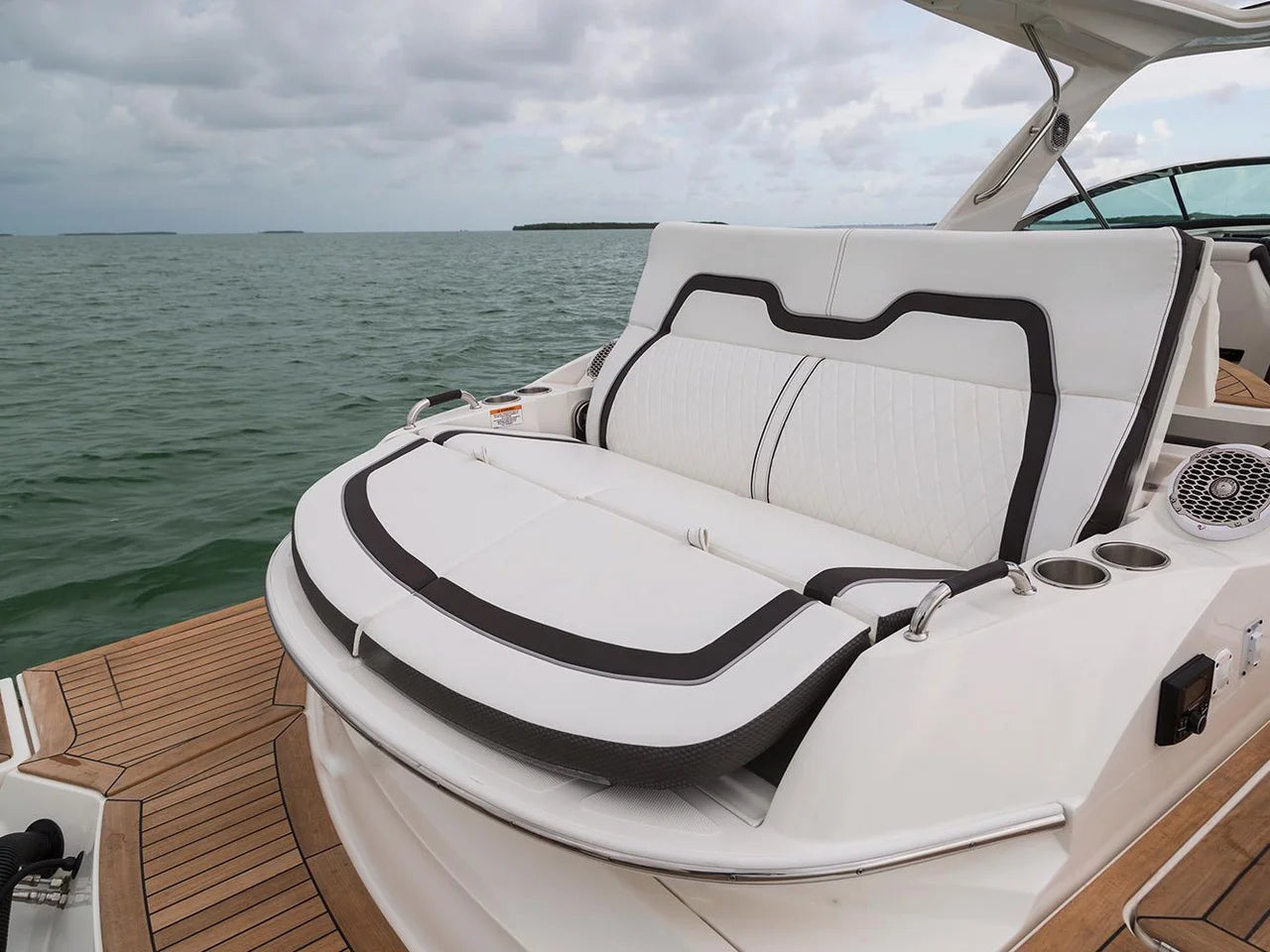 2025 Sea Ray SLX 350 Outboard 35.0 feet, Cornelius, North Carolina #16