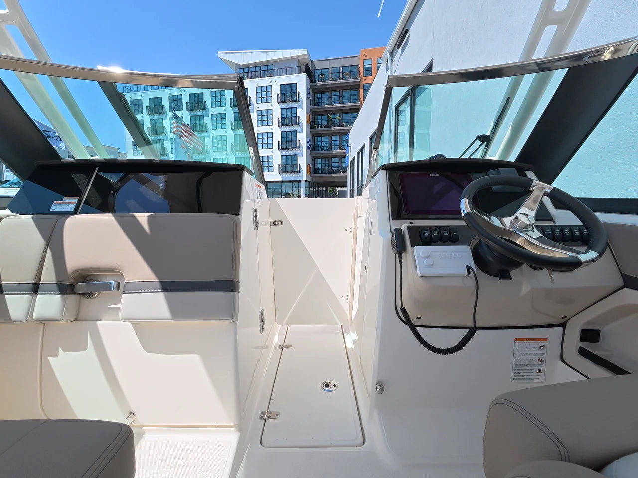 2026 Boston Whaler 240 Vantage 24.0 feet, Norwalk, Connecticut #17