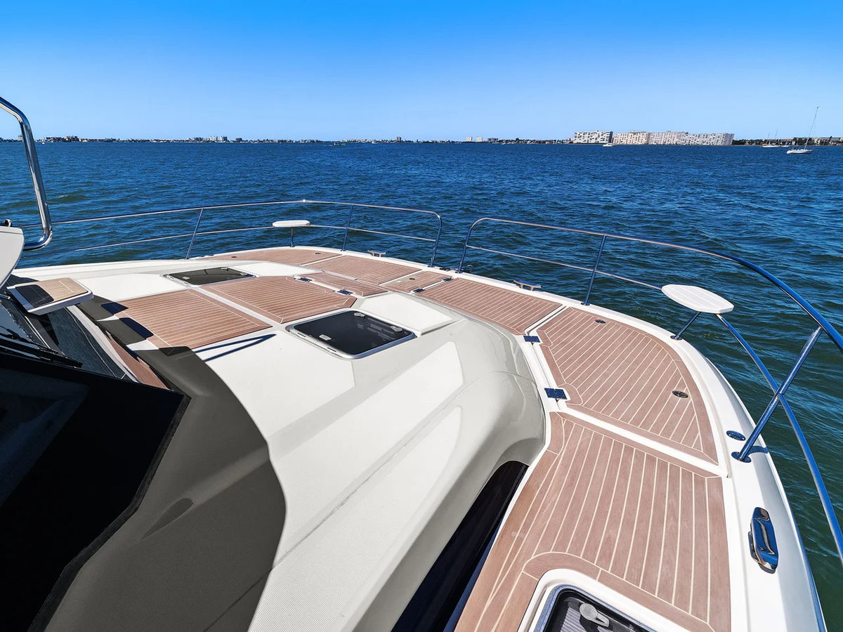 2017 Aquila 44 YACHT 44.0 feet, St Petersburg, FL #65