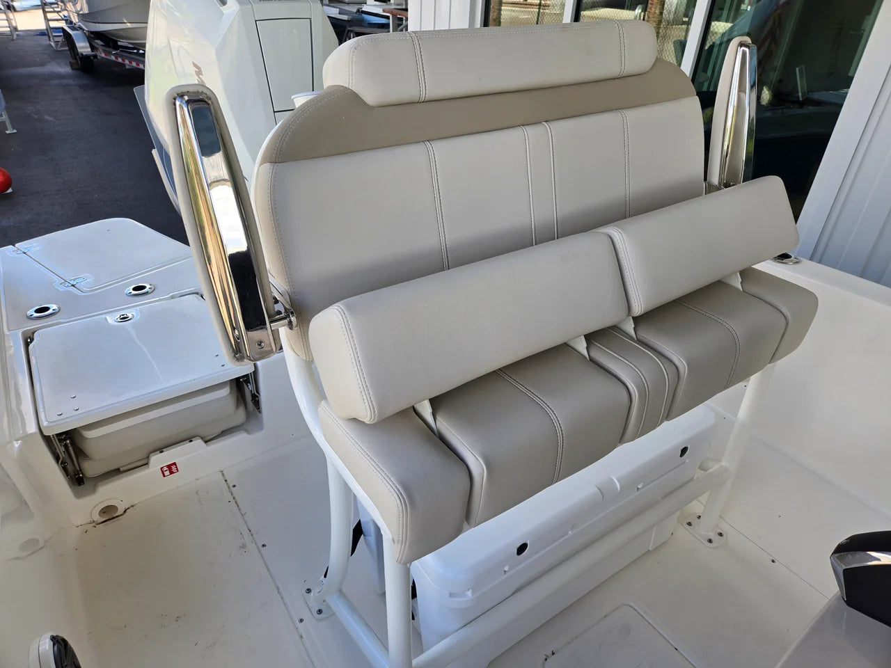 2026 Boston Whaler 250 Dauntless 25.0 feet, Charleston, SC #9
