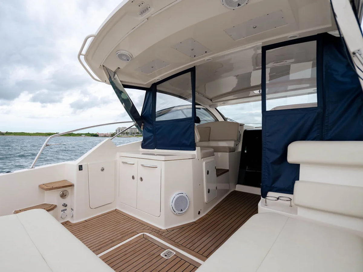 2013 Pursuit 365I SPORT COUPE 41.0 feet, Pompano Beach, FL #58