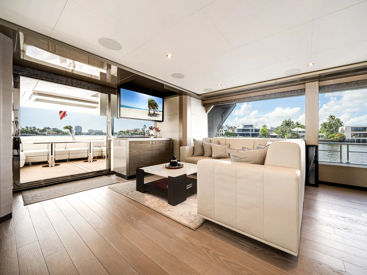 2025 Ocean Alexander 27R 88.0 feet, Fort Lauderdale, FL #24