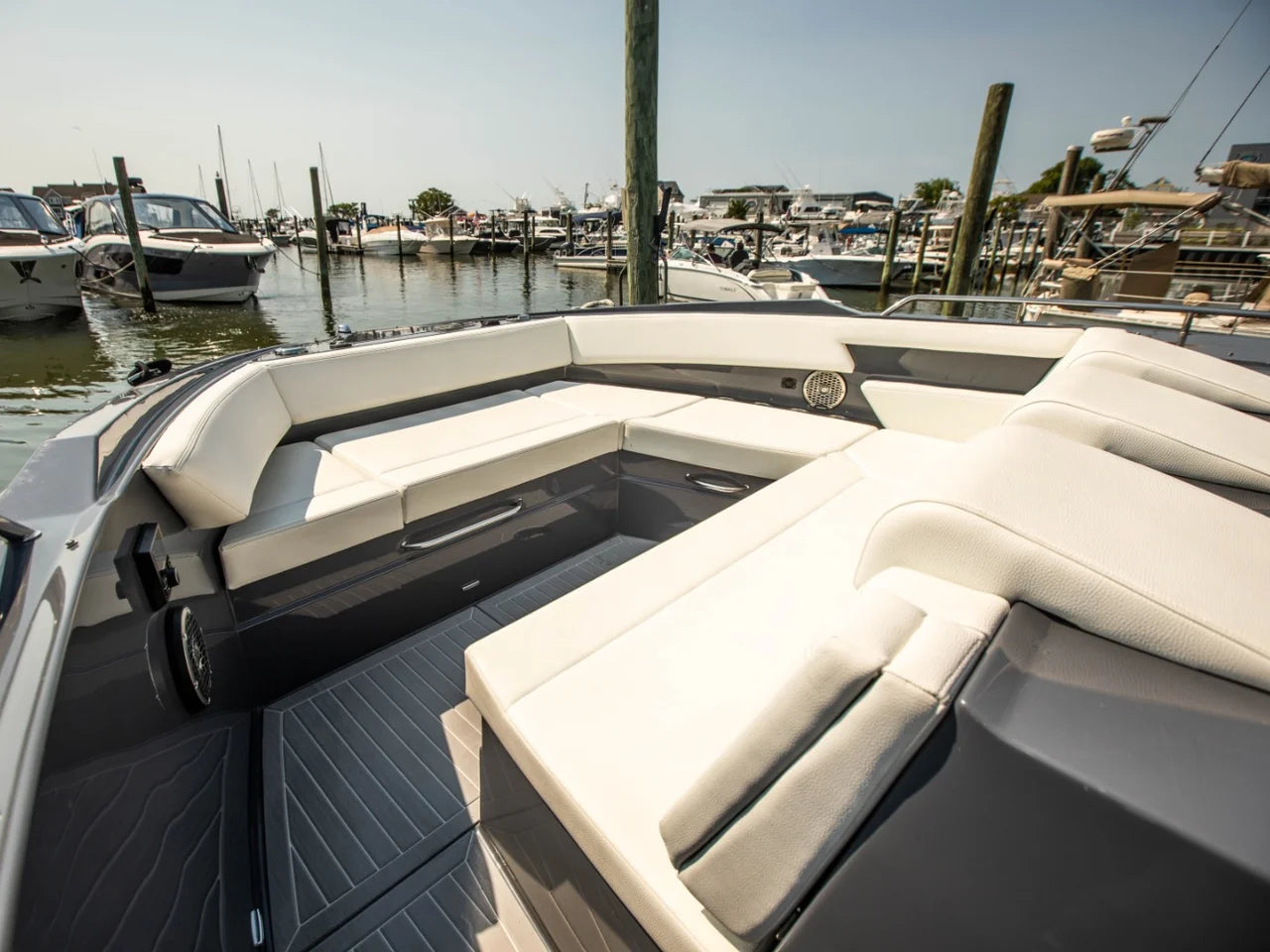 2024 Cruisers Yachts 38 GLS-OB SB 38.0 feet, Clearwater, Florida #71