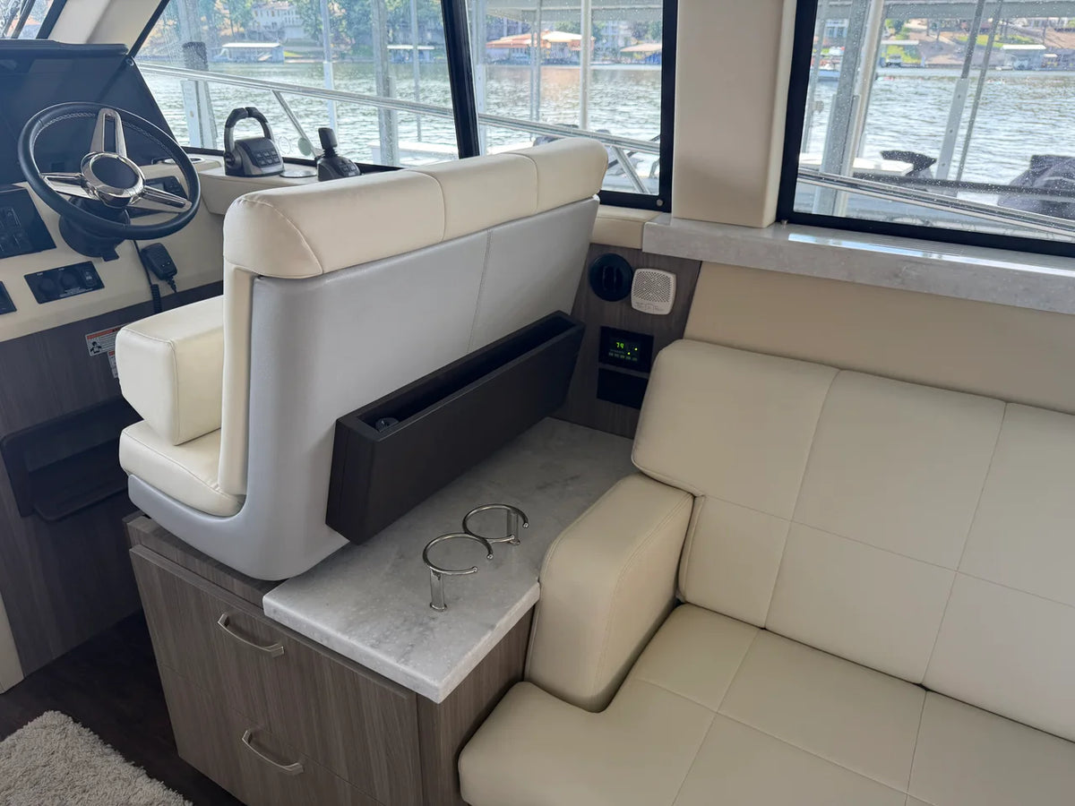 2024 Regal 38 38.0 feet, Lake Ozark, MO #13