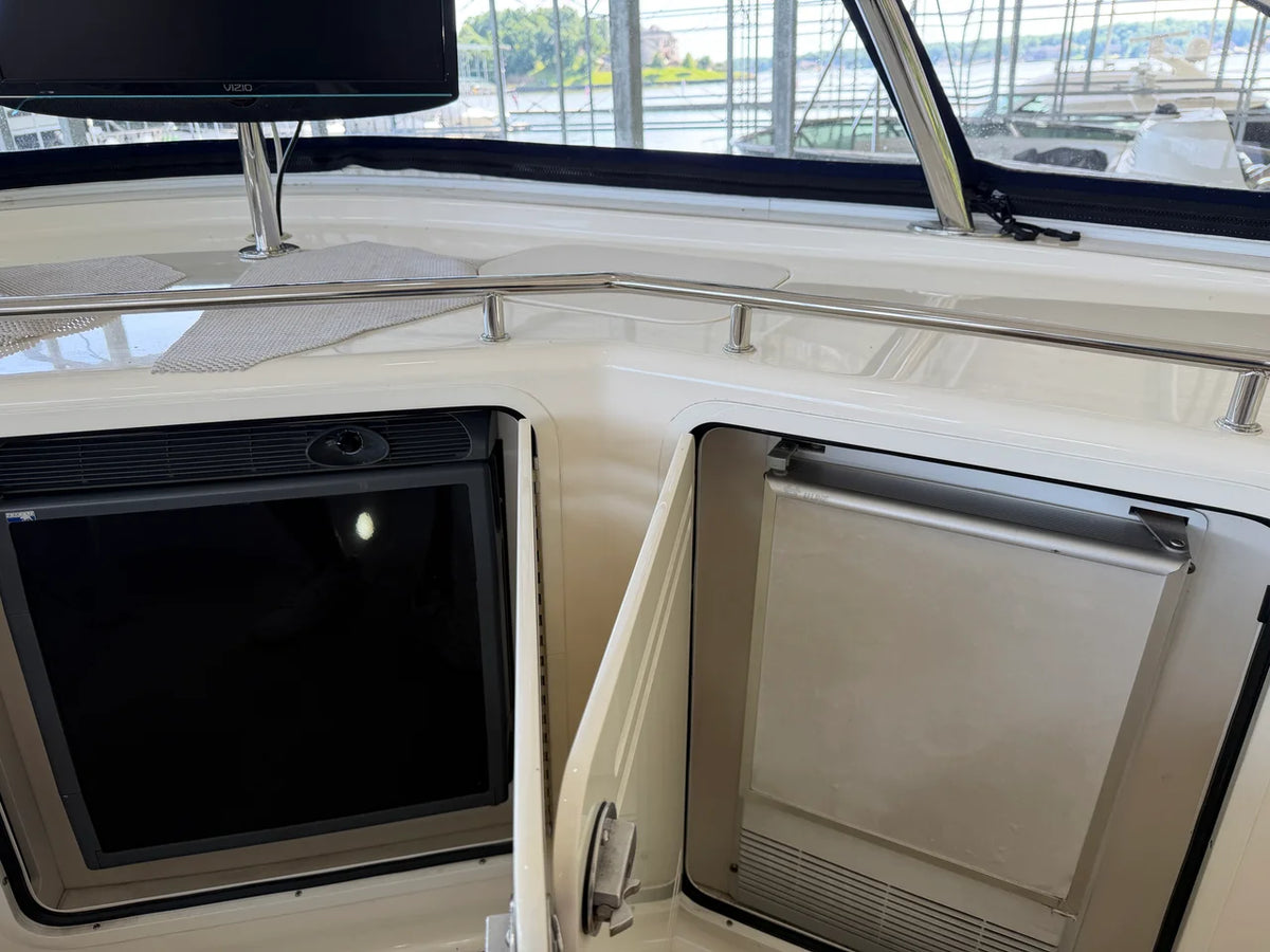 2005 Sea Ray 550 SEDAN BRIDGE 58.0 feet, Lake Ozark, MO #19