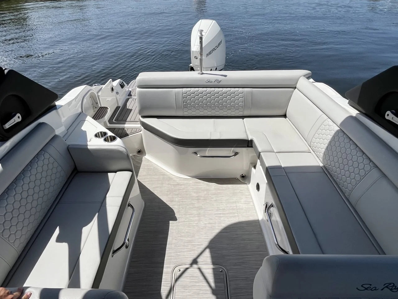 2024 Sea Ray 270 SDX OB 27.0 feet, Venice, Florida #17
