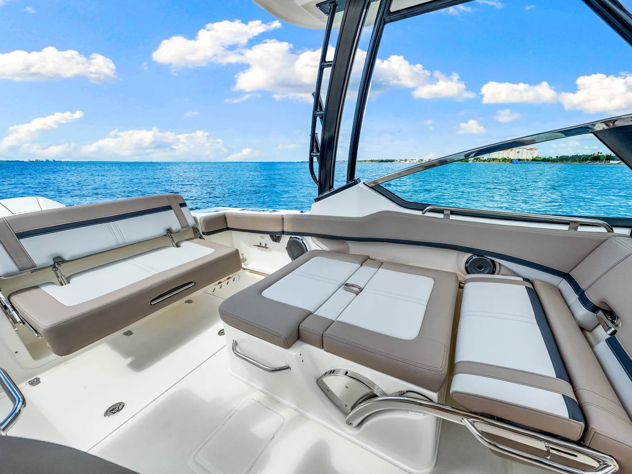 2026 Boston Whaler 240 Vantage 24.0 feet, Sarasota, FL #23
