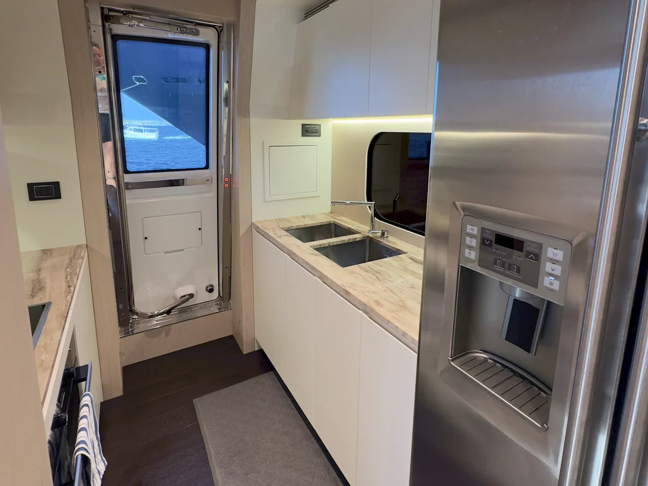 2022 Azimut GRANDE 25M 87.0 feet, Fort Lauderdale, FL #18