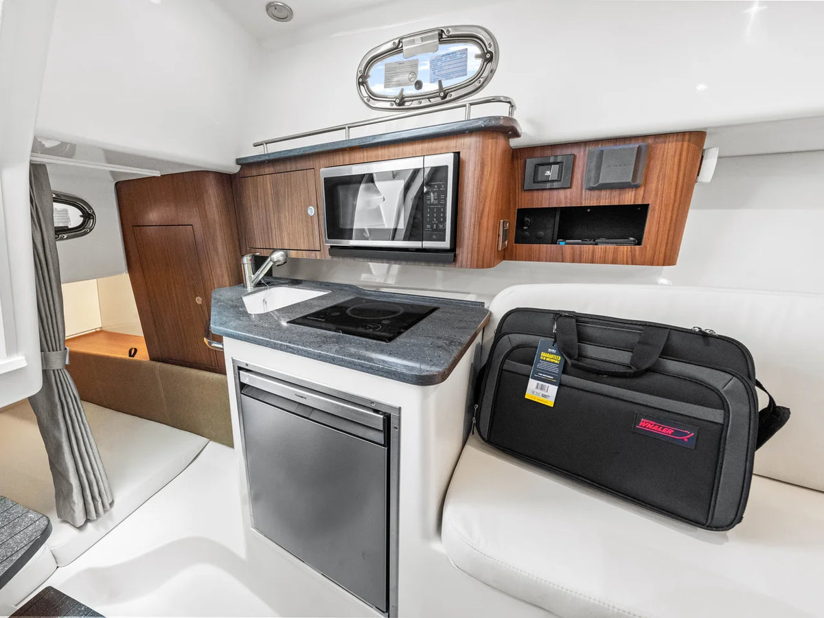 2027 Boston Whaler 285 Conquest 28.0 feet, Venice, Florida #48
