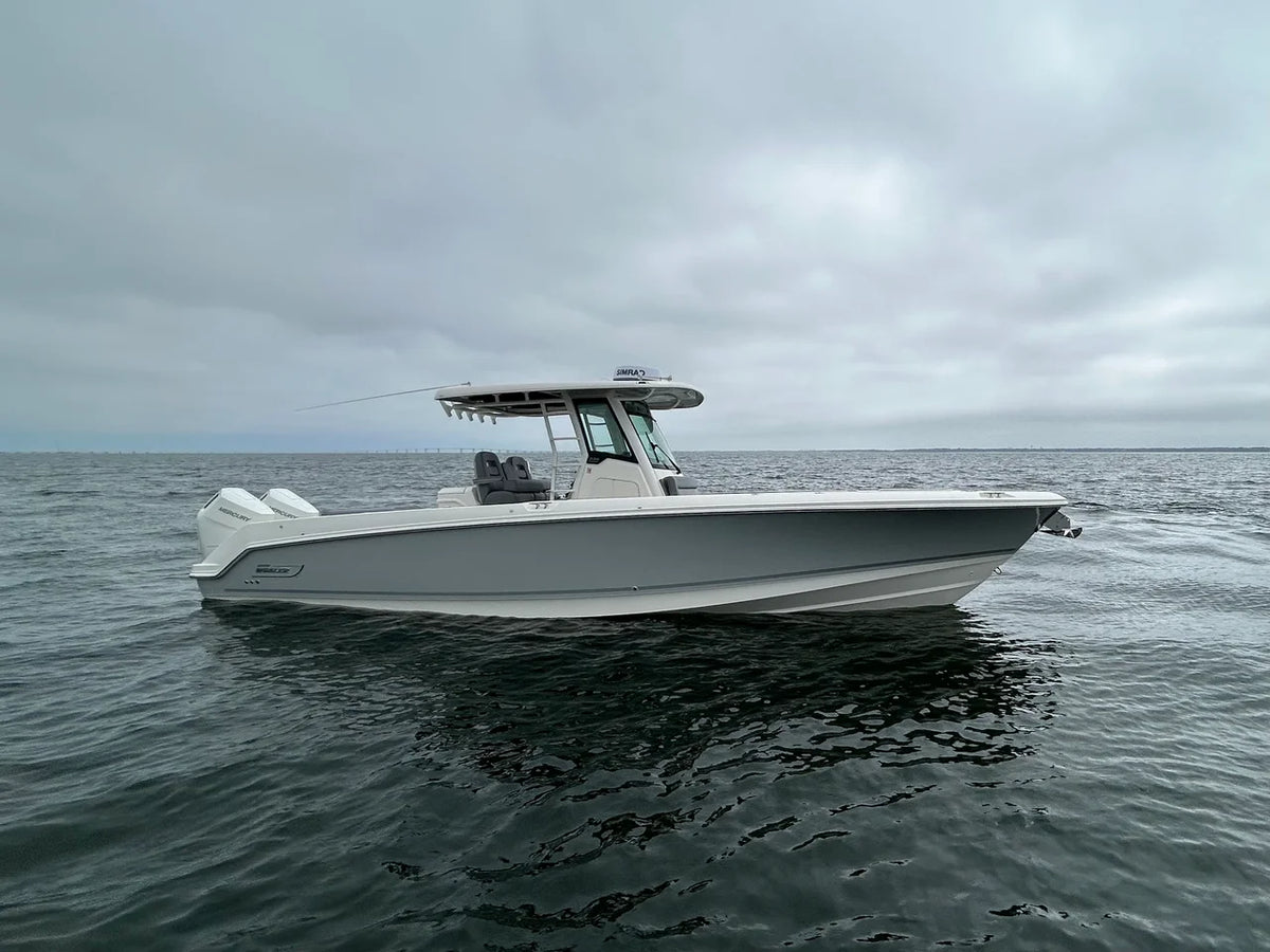 2026 Boston Whaler 330 Outrage 33.0 feet, Gulf Shores, AL #8