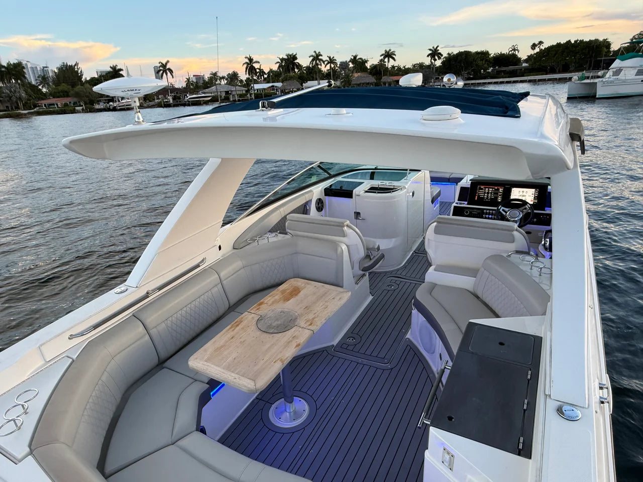 2020 Sea Ray 350 SLX OB 34.0 feet, Miami, FL #18