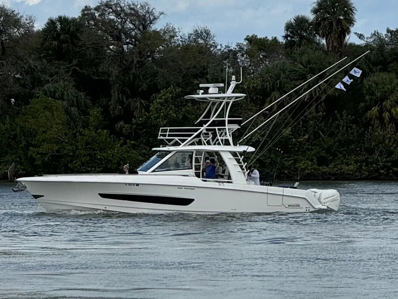 2020 Boston Whaler 420 OUTRAGE 42.0 feet, Jupiter, FL #1