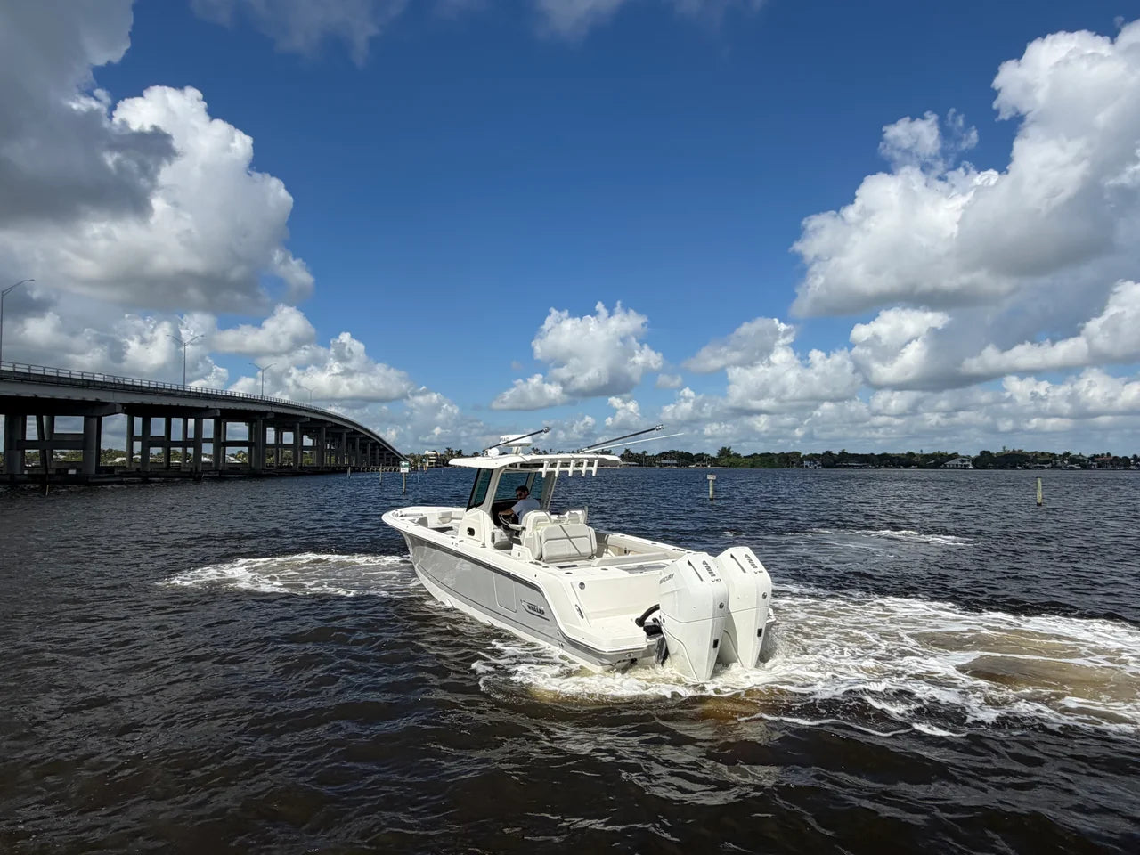2026 Boston Whaler 330 Outrage 33.0 feet, Stuart, Florida #6