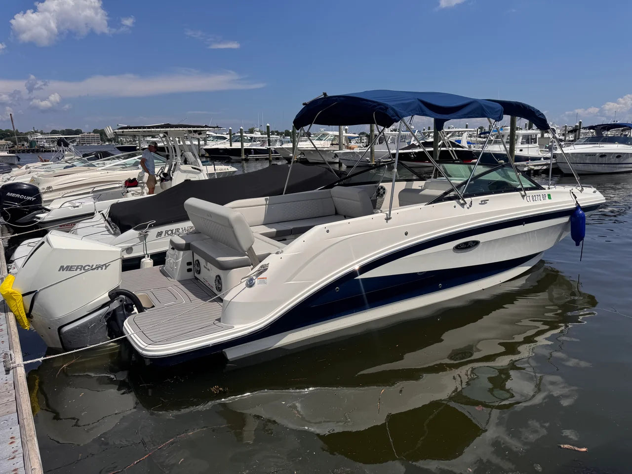 2022 Sea Ray 250 SDX OB 25.0 feet, Norwalk, Connecticut #4