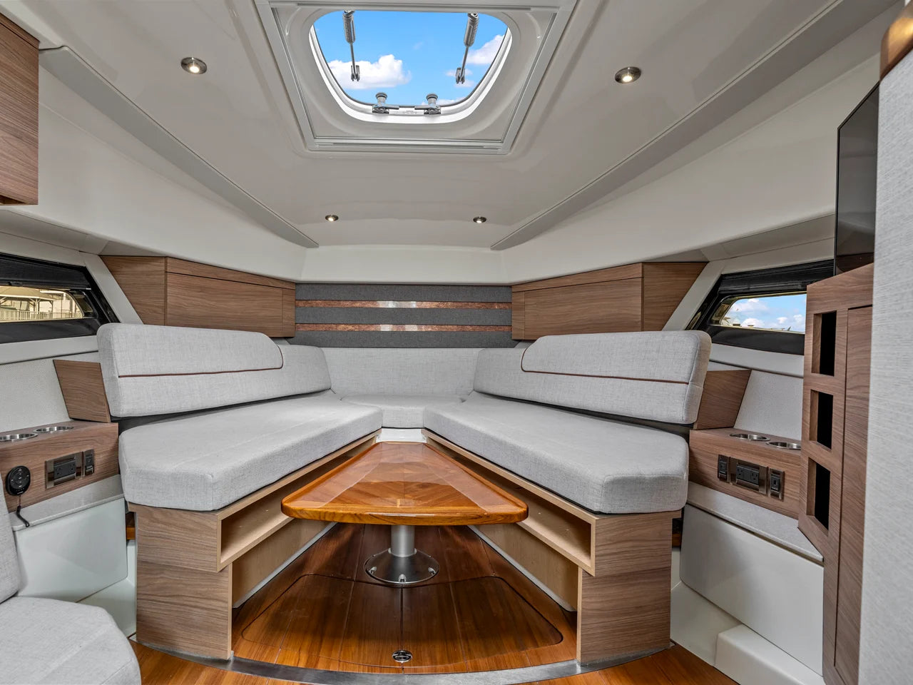2026 Boston Whaler 365 Conquest 36.0 feet, Quincy, MA #35