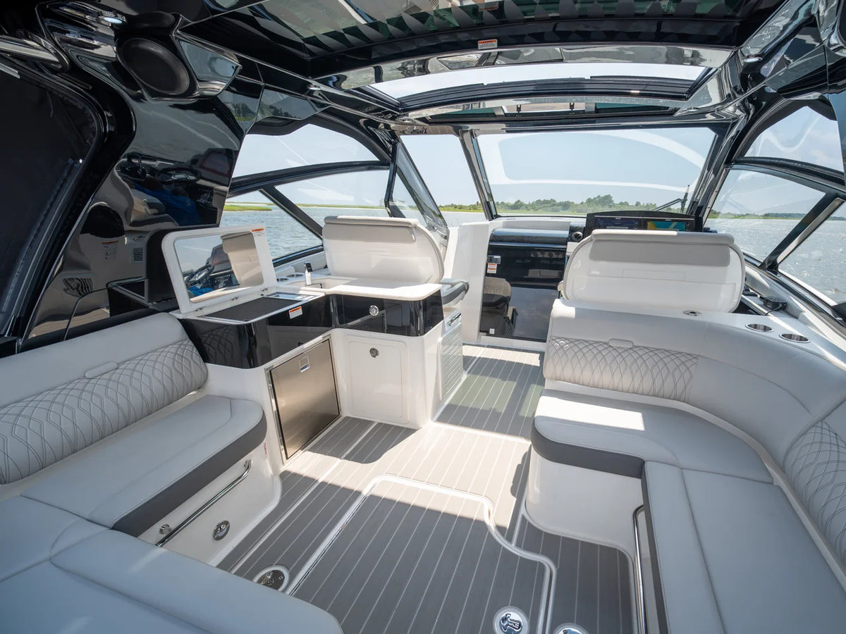 2026 Sea Ray Sundancer 370 Outboard 37.0 feet, Wrightsville Beach, North Carolina #21