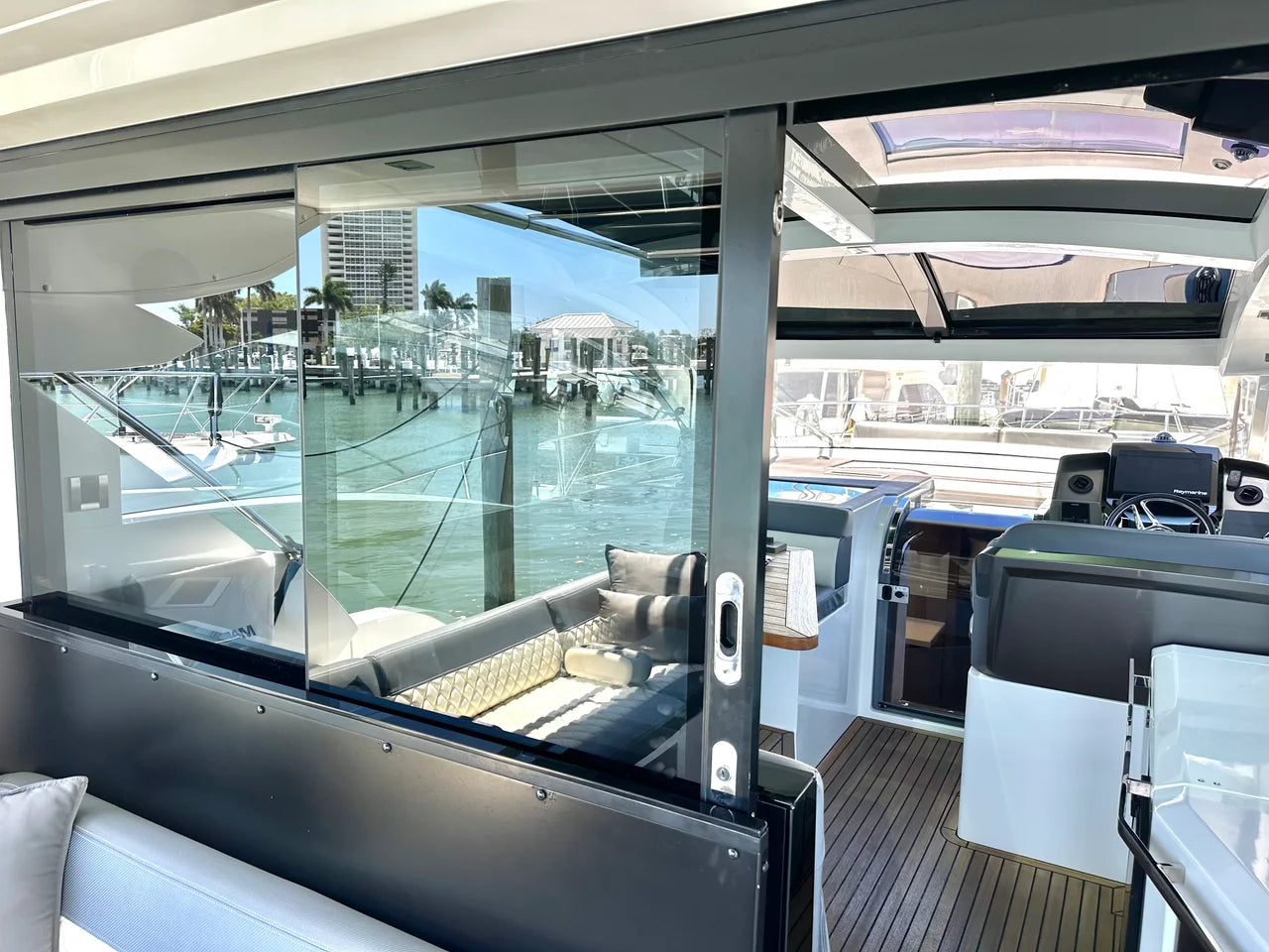 2019 Galeon 485 HTS 49.0 feet, Sarasota, FL #14