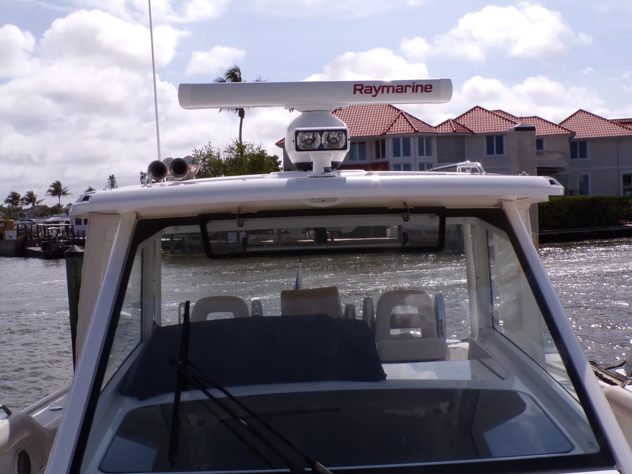 2018 Boston Whaler 420 OUTRAGE 42.0 feet, Naples, FL #52