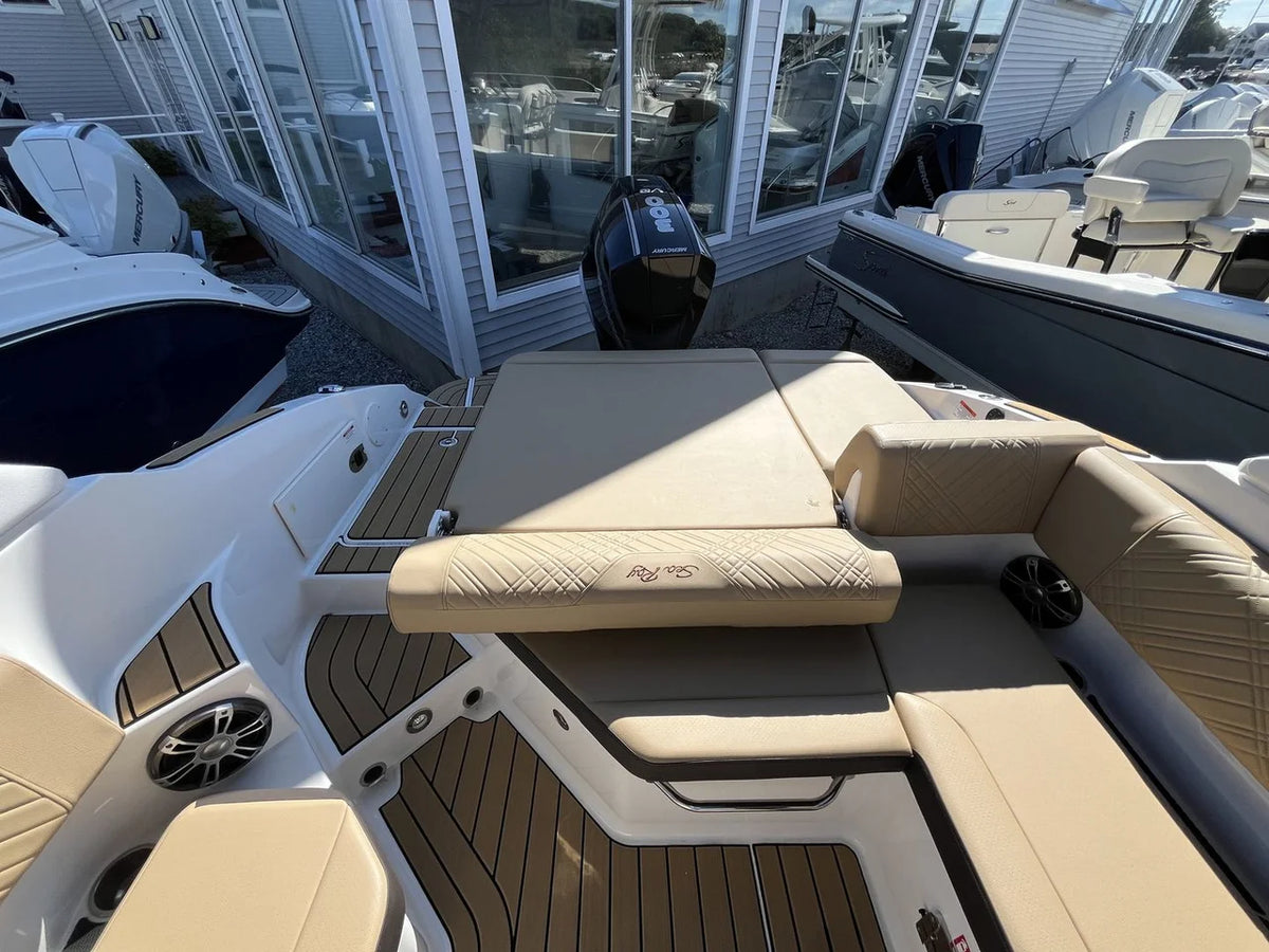 2026 Sea Ray SDX 250 Outboard 25.0 feet, Westbrook, Connecticut #7