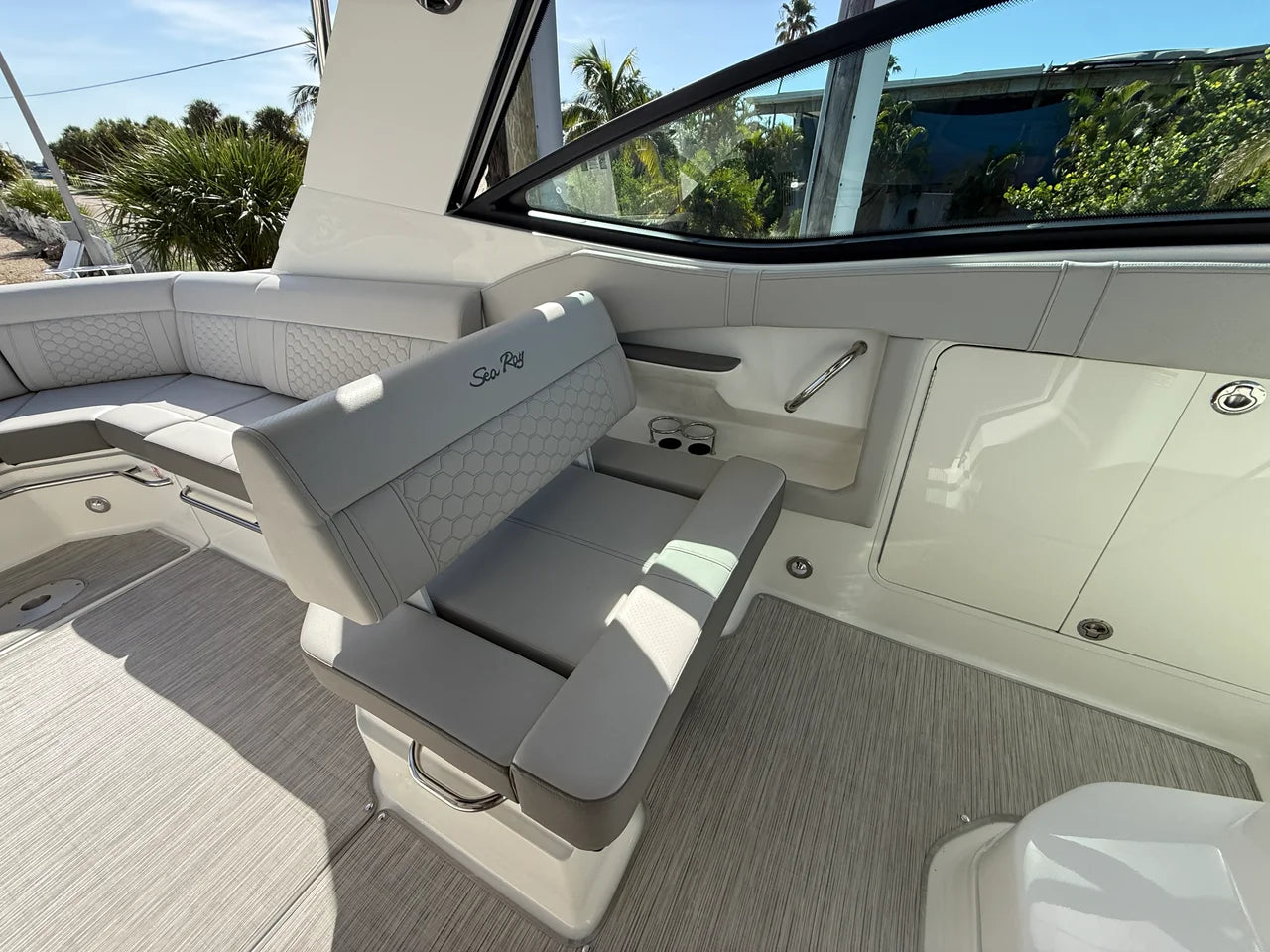 2027 Sea Ray Sundancer 320 Outboard 32.0 feet, Sarasota, FL #26