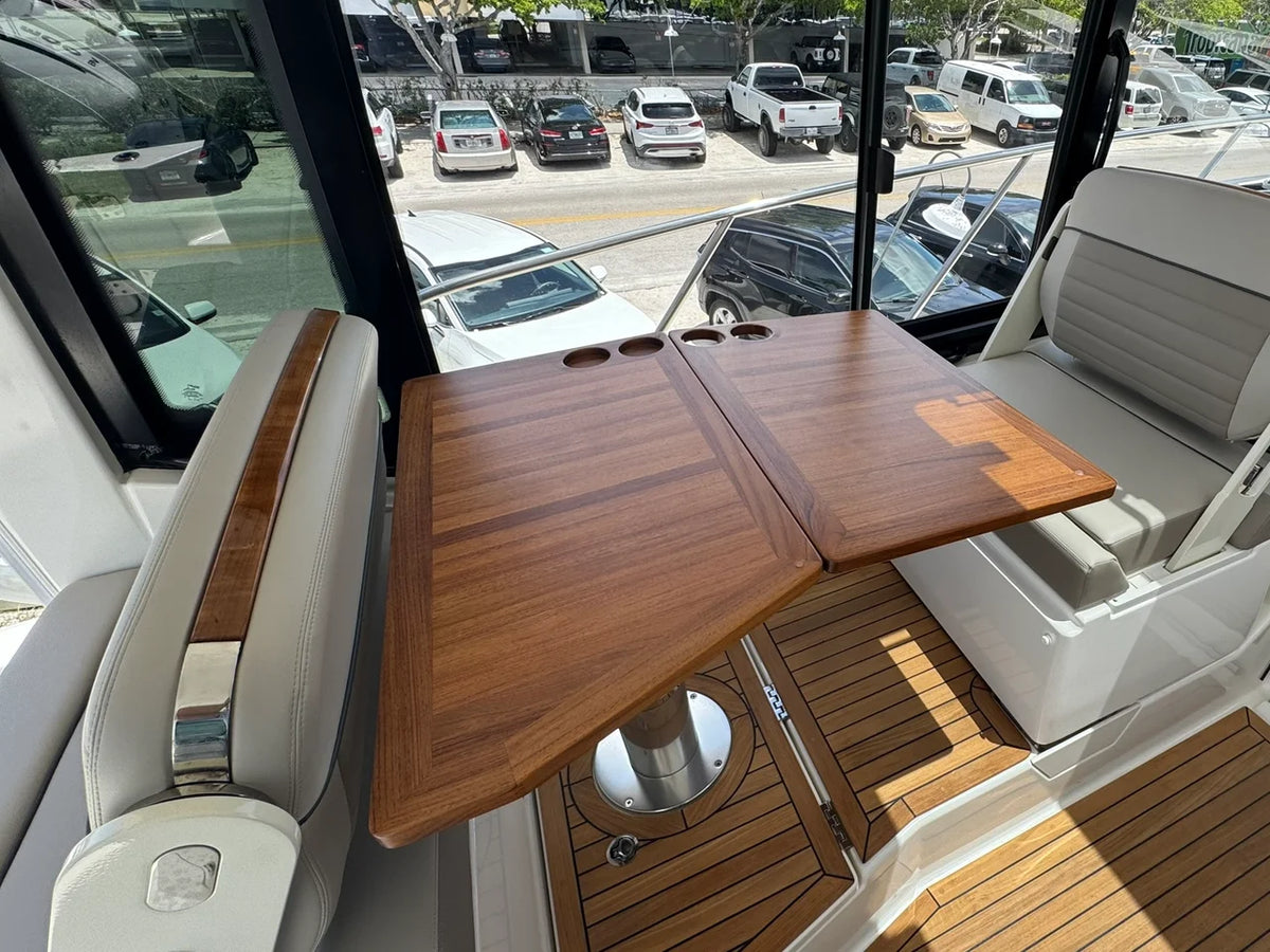 2025 Boston Whaler 365 Conquest 36.0 feet, Naples, Florida #29