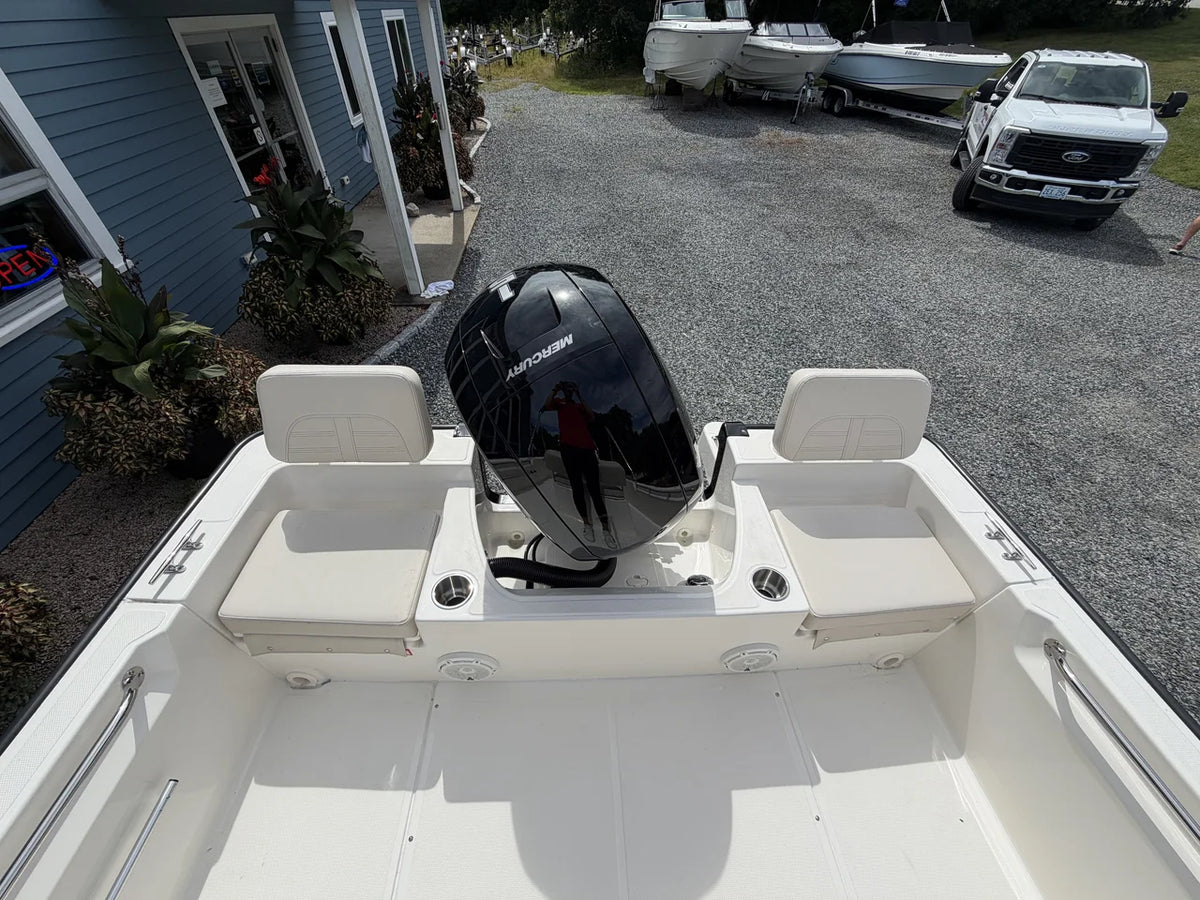 2027 Boston Whaler 190 Montauk 19.0 feet, Wakefield, RI #4