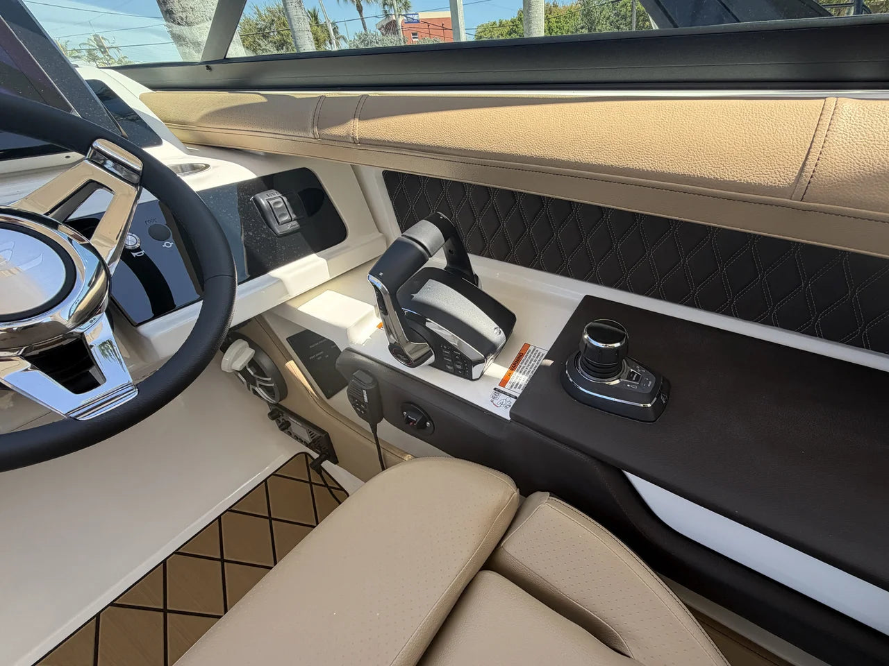 2026 Sea Ray SLX 310 Outboard 31.0 feet, Pompano Beach, Florida #21