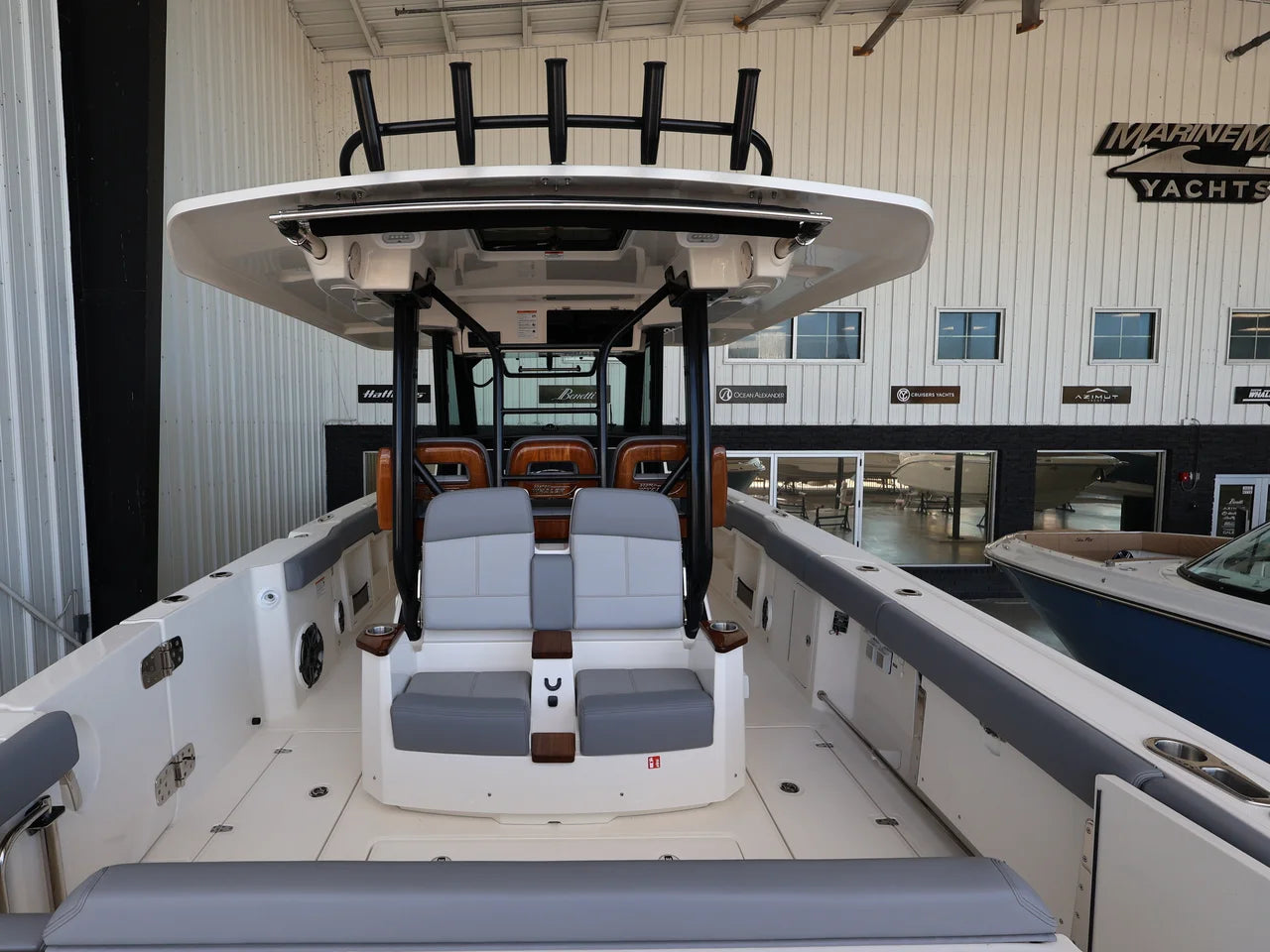 2026 Boston Whaler 360 Outrage 36.0 feet, Naples, Florida #9