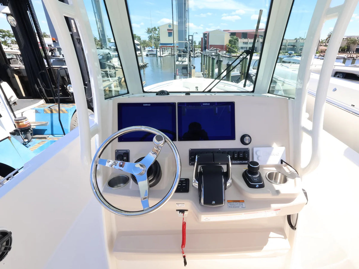 2027 Boston Whaler 280 Dauntless 28.0 feet, Naples, Florida #26